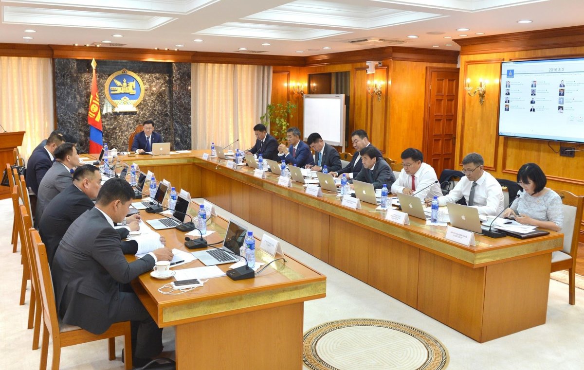 Баасан гарагт бүх нийтээр АМАРНА